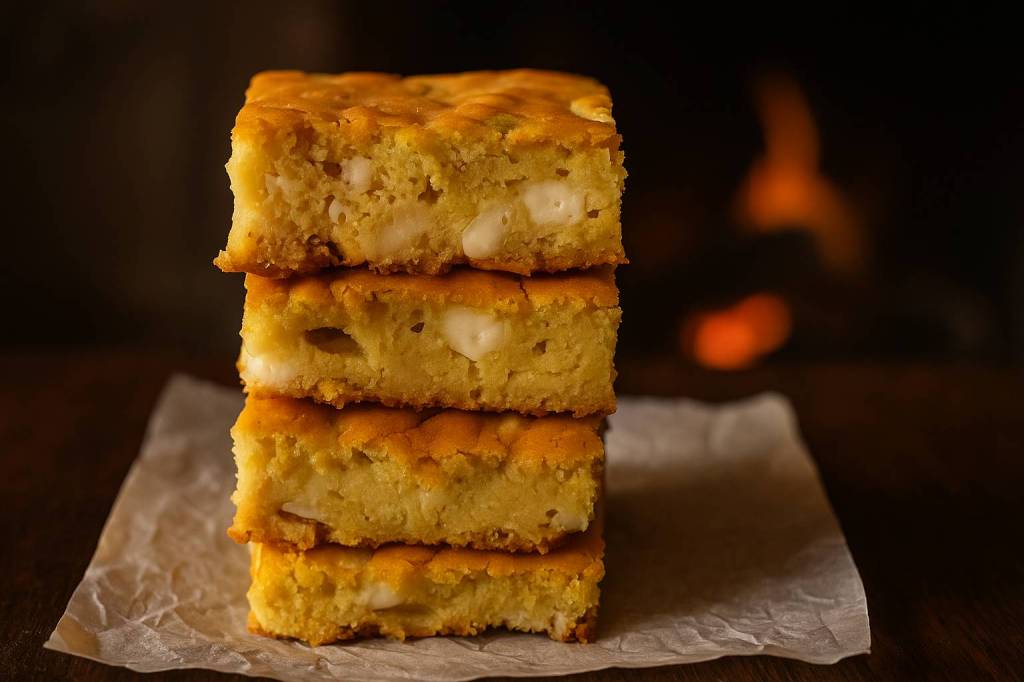 Greek Cornbread with Leek and Feta – The Macedonian “Bompota” from&nbsp;Kozani