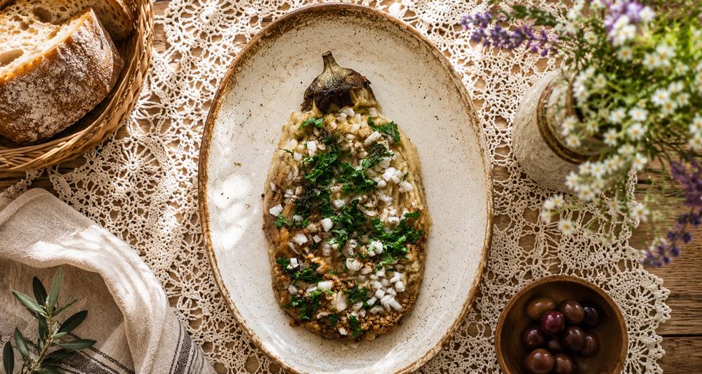 Authentic Mount Athos Eggplant Dip (Agioreitiki Melitzanosalata) – Traditional Greek Monastic Recipe